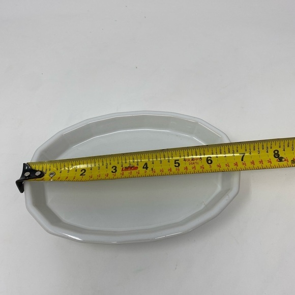 Vintage Gravy Boat & Saucer - Picture 3 of 6